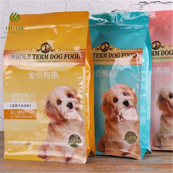 Produzione su misura di alimenti per animali domestici, prodotti per animali domestici, alimenti per cani, alimenti per gatti e lettiere per gatti